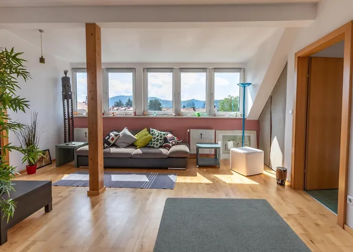 Andreas\' Dachwohnung Mit Terrasse