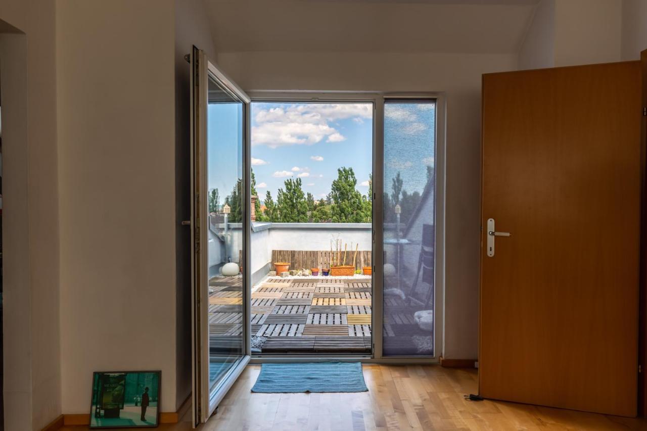 Andreas' Dachwohnung Mit Terrasse Apartament Graz